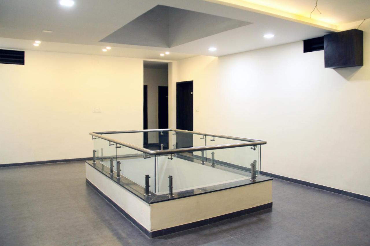 Hotel Aditya Talala 外观 照片