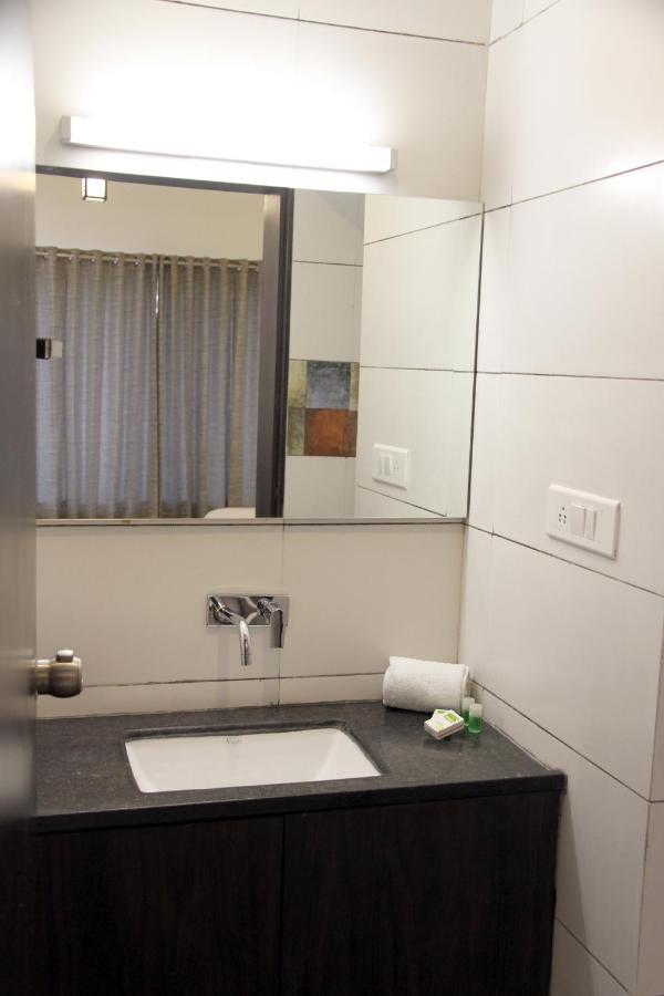 Hotel Aditya Talala 外观 照片