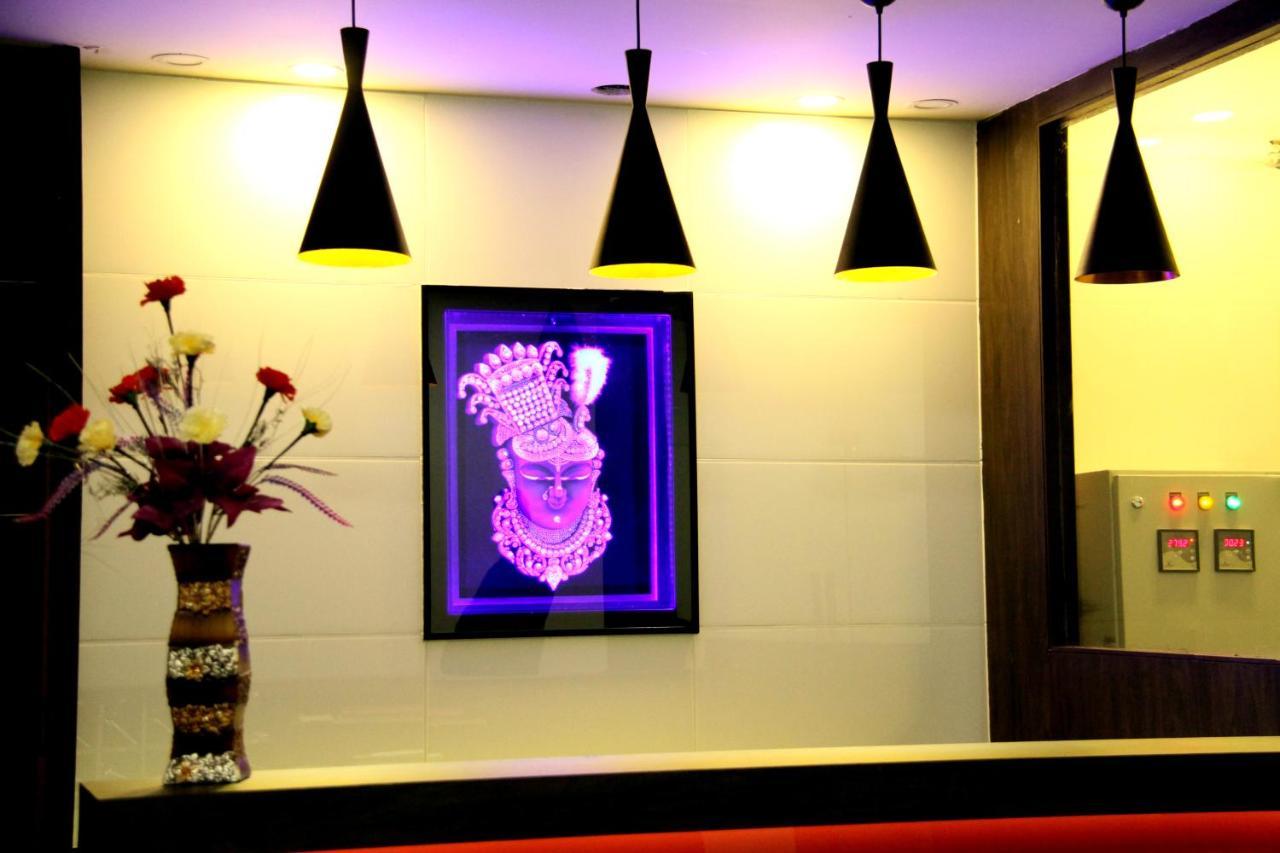 Hotel Aditya Talala 外观 照片